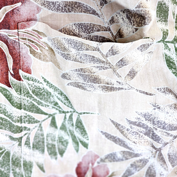 Tori Richard Honolulu Shirt Size Medium Hawaiian ButtonUp Short Sleeve Tropical - Picture 5 of 9